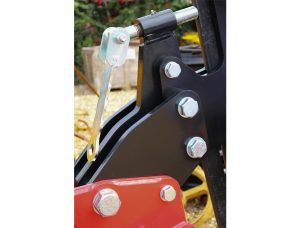 Monomole-trailedandmounted(3)